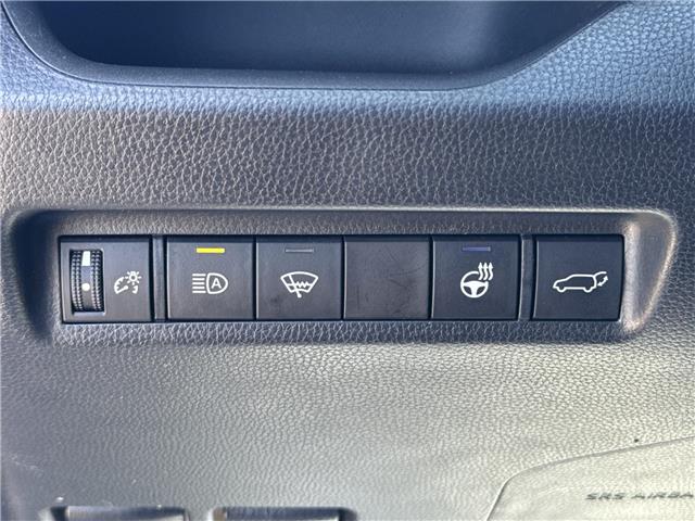 2022 Toyota RAV4 XLE (Stk: 16105446A) in Markham - Image 13 of 28