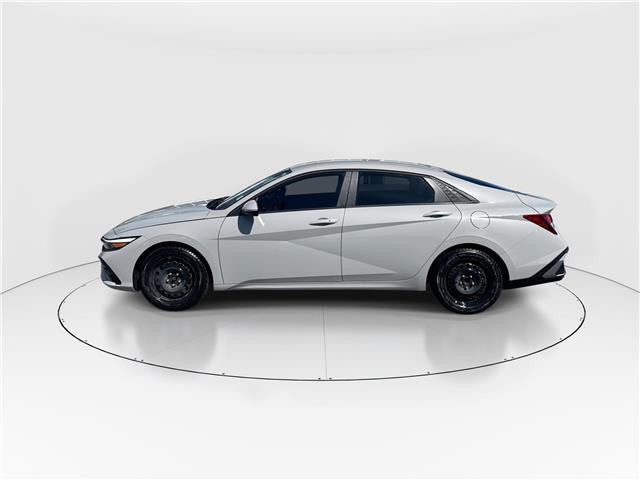 2025 Hyundai Elantra Preferred (Stk: 16U101717) in Markham - Image 5 of 14