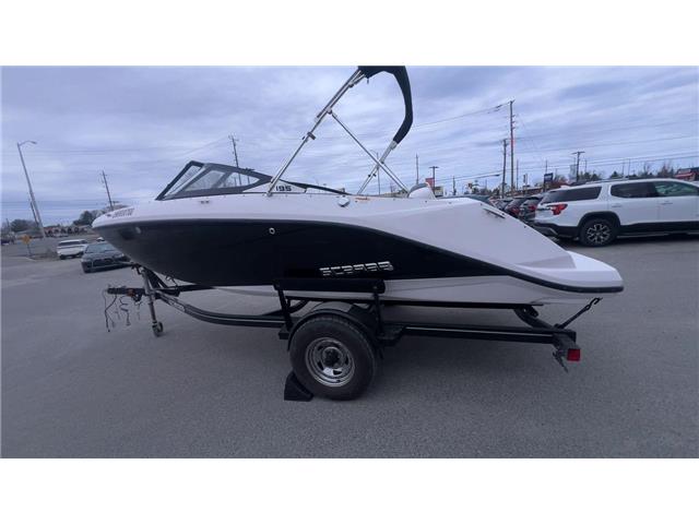 2019 - SCARAB 195 BOW RIDER (Stk: 26168) in Sudbury - Image 2 of 19 2019 - SCARAB 195 BOW RIDER (Stk: 26168) in Sudbury - Image 2 of 19