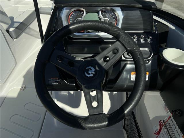 2019 - SCARAB 195 BOW RIDER (Stk: 26168) in Sudbury - Image 12 of 19 2019 - SCARAB 195 BOW RIDER (Stk: 26168) in Sudbury - Image 12 of 19