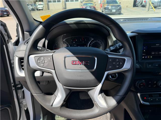 2024 GMC Terrain SLE (Stk: 260463) in North Bay - Image 9 of 25