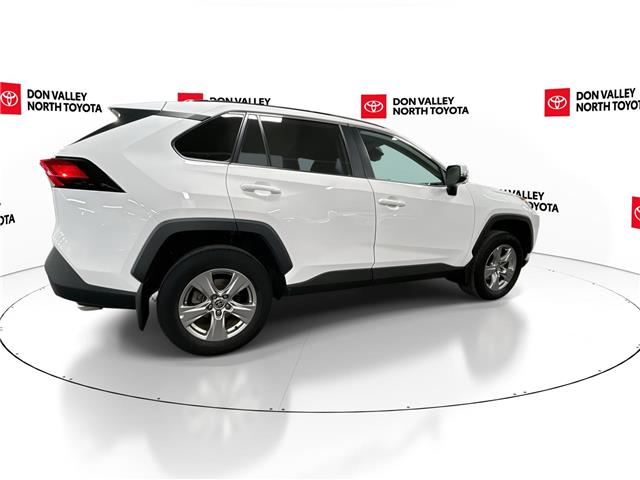 2022 Toyota RAV4 XLE (Stk: 10120801A) in Markham - Image 8 of 32 2022 Toyota RAV4 XLE (Stk: 10120801A) in Markham - Image 8 of 32