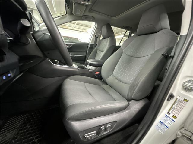 2022 Toyota RAV4 XLE (Stk: 10120801A) in Markham - Image 11 of 32 2022 Toyota RAV4 XLE (Stk: 10120801A) in Markham - Image 11 of 32
