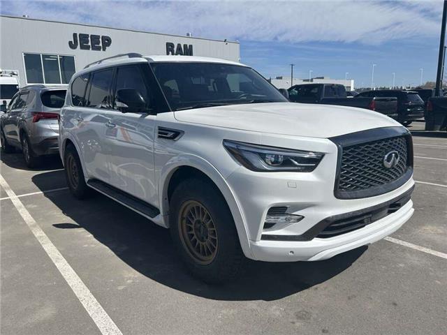2022 Infiniti QX80  (Stk: 25J193C) in Calgary - Image 1 of 4