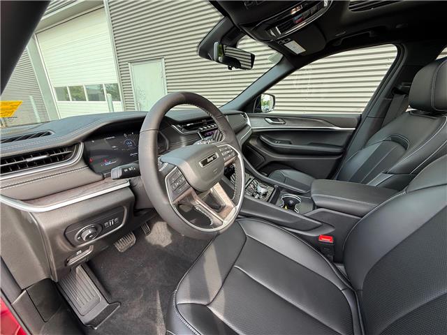 2025 Jeep Grand Cherokee L Limited (Stk: 25499D) in London - Image 10 of 24