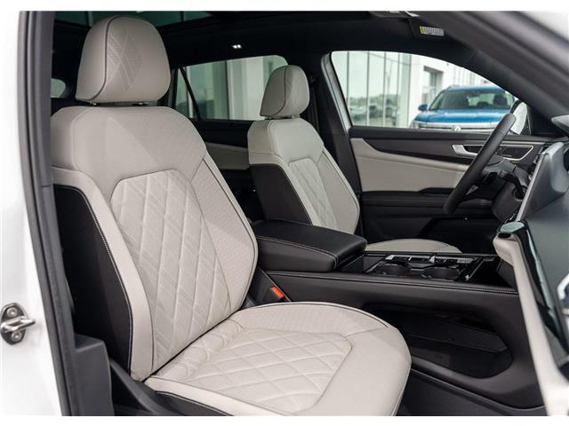 2026 Volkswagen Atlas Cross Sport 2.0 TSI Execline (Stk: TT-396) in Calgary - Image 27 of 31