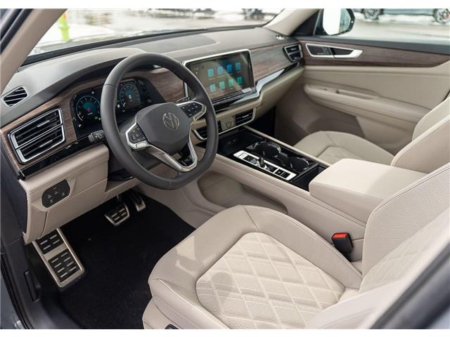 2026 Volkswagen Atlas 2.0 TSI Execline (Stk: TT-373) in Calgary - Image 14 of 30