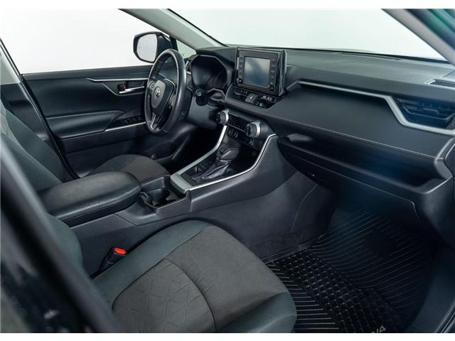 2019 Toyota RAV4 XLE (Stk: TU0272) in Calgary - Image 29 of 31