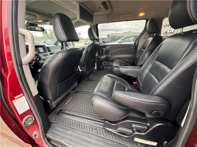 2019 Toyota Sienna SE 7-Passenger (Stk: 26-286-1) in Pembroke - Image 15 of 23