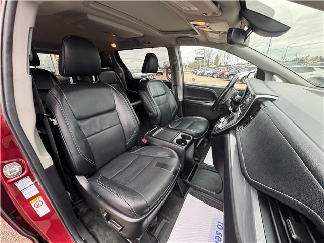 2019 Toyota Sienna SE 7-Passenger (Stk: 26-286-1) in Pembroke - Image 12 of 23