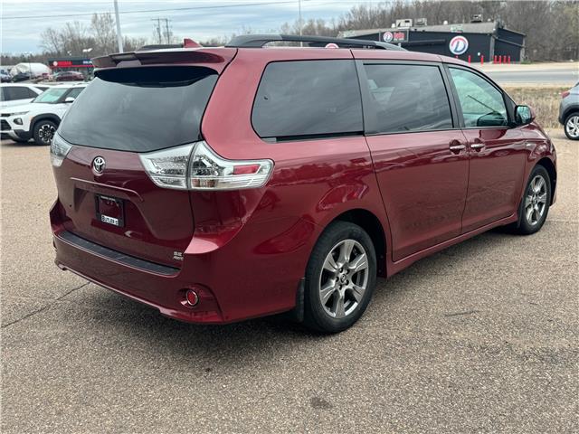2019 Toyota Sienna SE 7-Passenger (Stk: 26-286-1) in Pembroke - Image 7 of 23