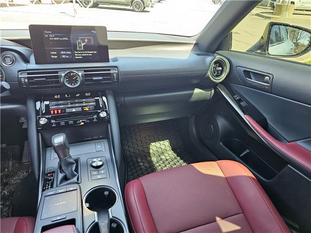 2024 Lexus IS 300 Base (Stk: 26162A) in Bowmanville - Image 17 of 28