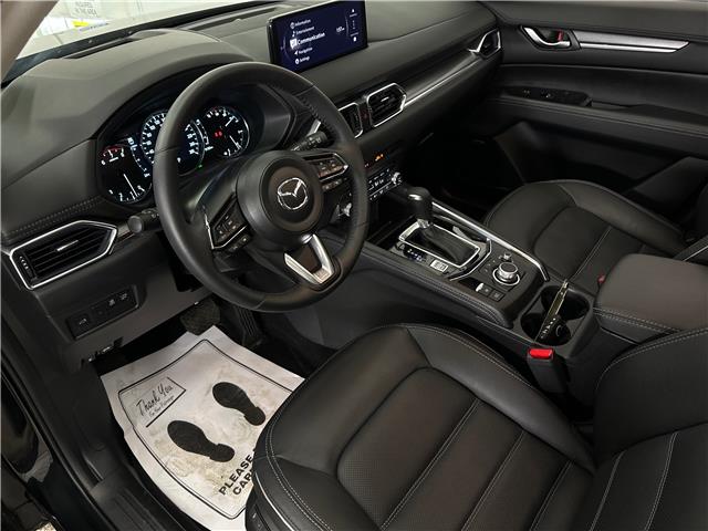 2025 Mazda CX-5 GT (Stk: 43935J) in Belleville - Image 12 of 33