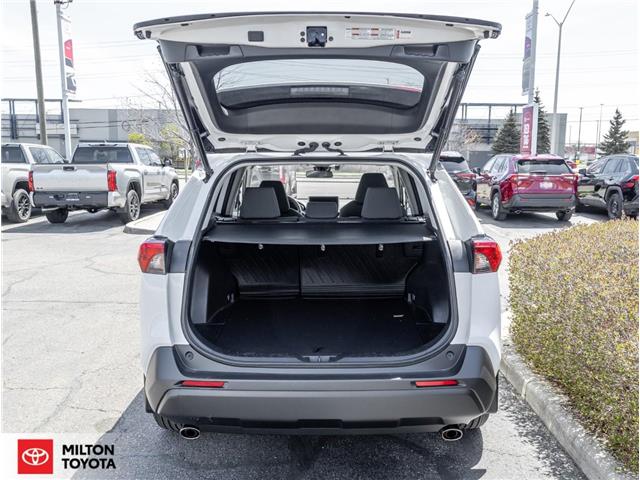 2023 Toyota RAV4 Hybrid XLE (Stk: 171205) in Milton - Image 7 of 25