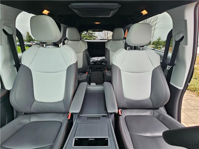 2022 Toyota Sienna XSE 7-Passenger (Stk: 26200A) in Bowmanville - Image 14 of 30