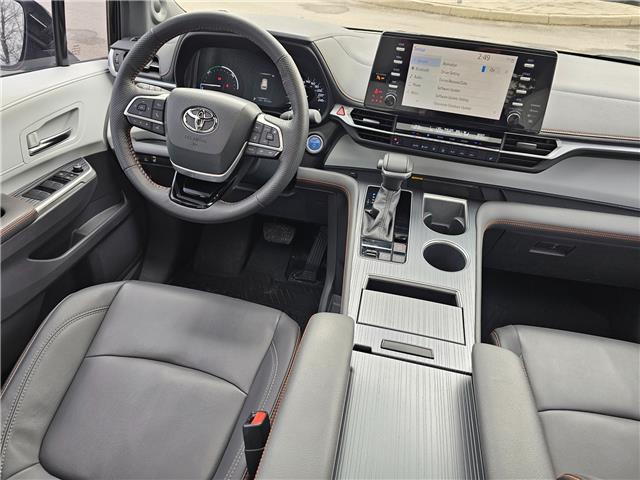 2022 Toyota Sienna XSE 7-Passenger (Stk: 26200A) in Bowmanville - Image 16 of 30
