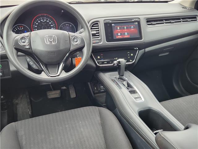 2018 Honda HR-V LX in Ottawa - Image 2 of 6