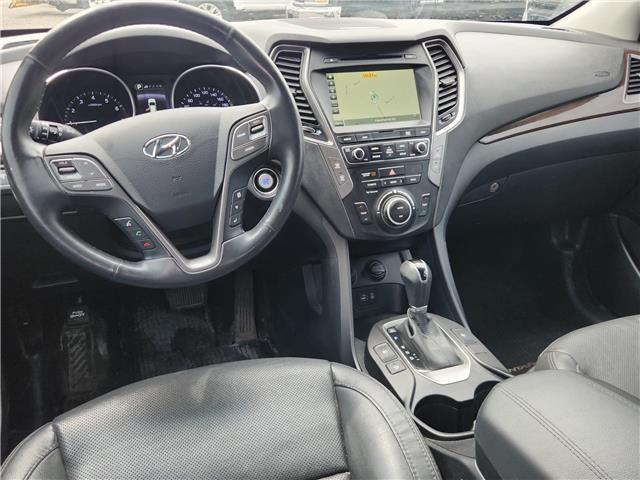 2017 Hyundai Santa Fe Sport 2.0T Limited in Ottawa - Image 5 of 9