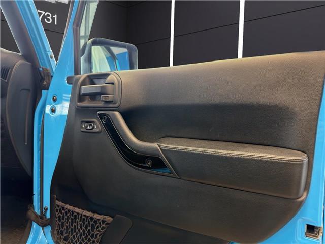 2017 Jeep Wrangler Unlimited Sahara (Stk: B260075A) in Gatineau - Image 13 of 18
