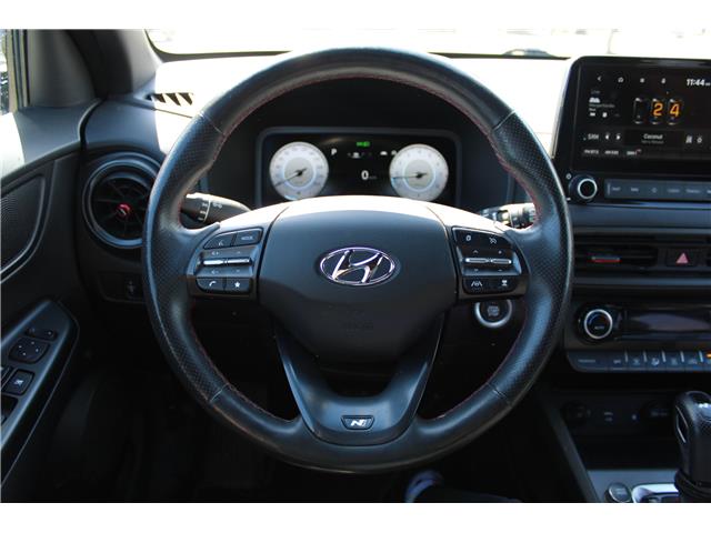 2022 Hyundai Kona 1.6T N Line w/Ultimate Package (Stk: 93612U) in Cranbrook - Image 17 of 26 2022 Hyundai Kona 1.6T N Line w/Ultimate Package (Stk: 93612U) in Cranbrook - Image 17 of 26