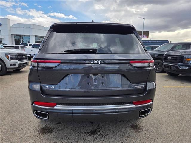 2025 Jeep Grand Cherokee Summit (Stk: TA-422A) in Calgary - Image 4 of 15 2025 Jeep Grand Cherokee Summit (Stk: TA-422A) in Calgary - Image 4 of 15