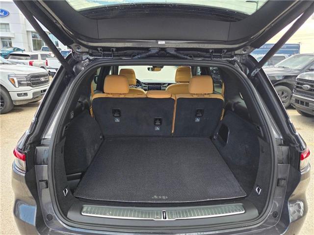 2025 Jeep Grand Cherokee Summit (Stk: TA-422A) in Calgary - Image 5 of 15 2025 Jeep Grand Cherokee Summit (Stk: TA-422A) in Calgary - Image 5 of 15