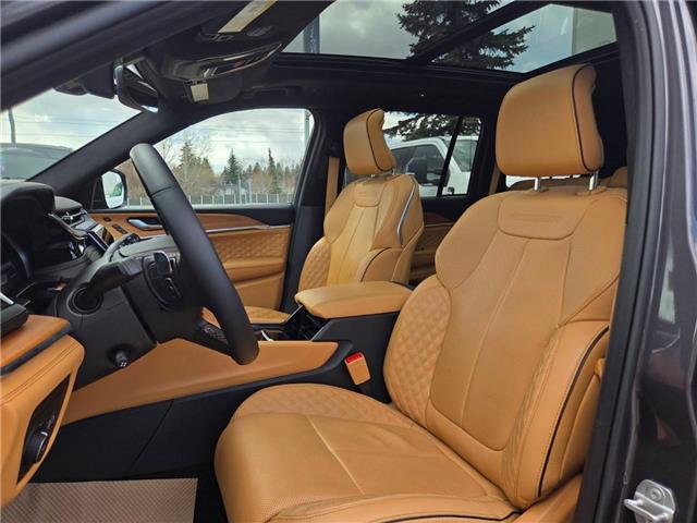 2025 Jeep Grand Cherokee Summit (Stk: TA-422A) in Calgary - Image 12 of 15 2025 Jeep Grand Cherokee Summit (Stk: TA-422A) in Calgary - Image 12 of 15