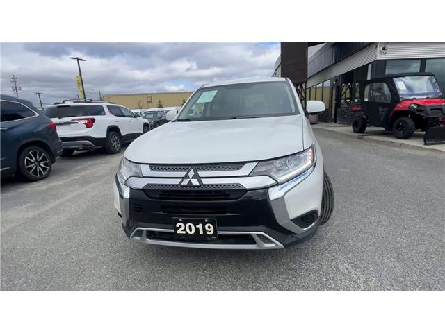 2019 Mitsubishi Outlander ES (Stk: 26112-1) in Sudbury - Image 3 of 23 2019 Mitsubishi Outlander ES (Stk: 26112-1) in Sudbury - Image 3 of 23