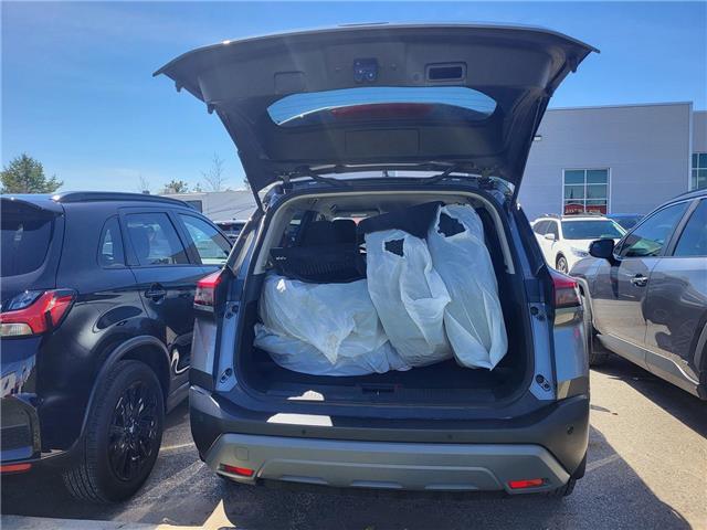 2023 Nissan Rogue S (Stk: 00860) in Barrie - Image 16 of 50