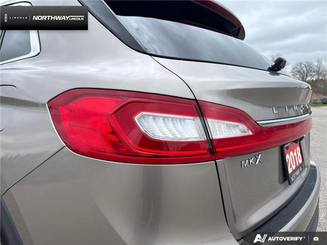 2018 Lincoln MKX Reserve (Stk: P11766) in Brantford - Image 9 of 22
