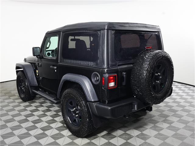 2025 Jeep Wrangler Sport (Stk: 26J099A) in Calgary - Image 9 of 20