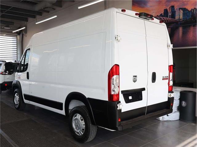 2020 RAM ProMaster 2500 High Roof (Stk: A20933) in Calgary - Image 5 of 14