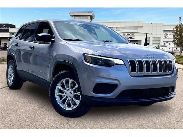 2019 Jeep Cherokee Sport (Stk: 18577U) in Calgary - Image 11 of 30