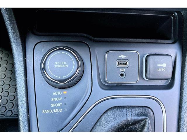 2019 Jeep Cherokee Sport (Stk: 18577U) in Calgary - Image 23 of 30