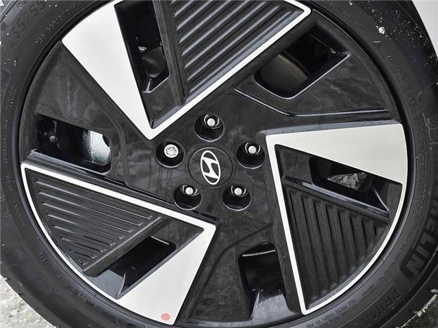 2026 Hyundai IONIQ 5 Preferred Long Range w/Ultimate Package (Stk: 2610265) in Aurora - Image 7 of 9