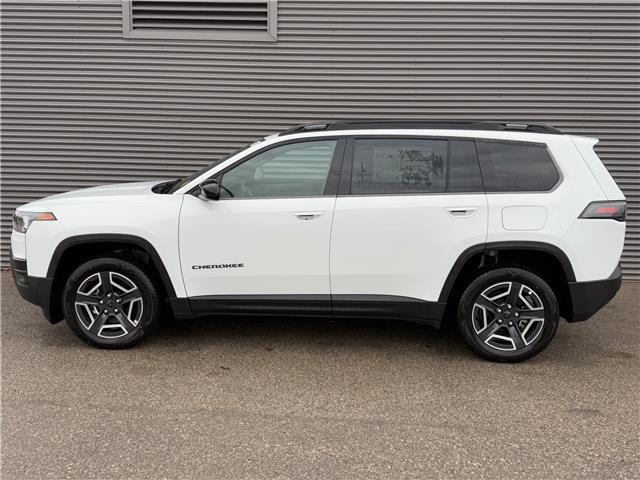 2026 Jeep Cherokee Laredo/Limited (Stk: 26226D) in London - Image 3 of 24