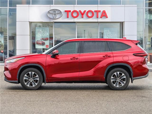 2024 Toyota Highlander XLE (Stk: T9699A) in Welland - Image 3 of 31