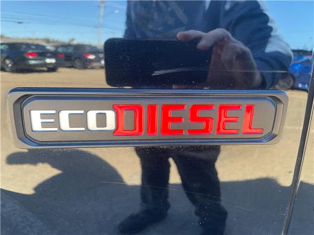 2019 RAM 1500 Classic SLT in Charlottetown - Image 12 of 19 2019 RAM 1500 Classic SLT in Charlottetown - Image 12 of 19