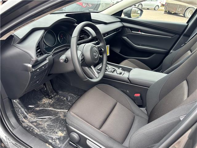 2025 Mazda Mazda3 GS (Stk: 225-246) in Pembroke - Image 6 of 6