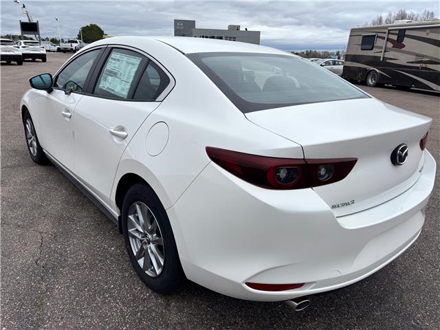 2025 Mazda Mazda3 GS (Stk: 225-137) in Pembroke - Image 4 of 6