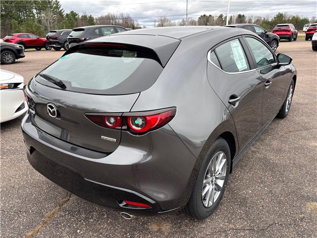 2025 Mazda Mazda3 Sport GX (Stk: 225-237) in Pembroke - Image 3 of 6