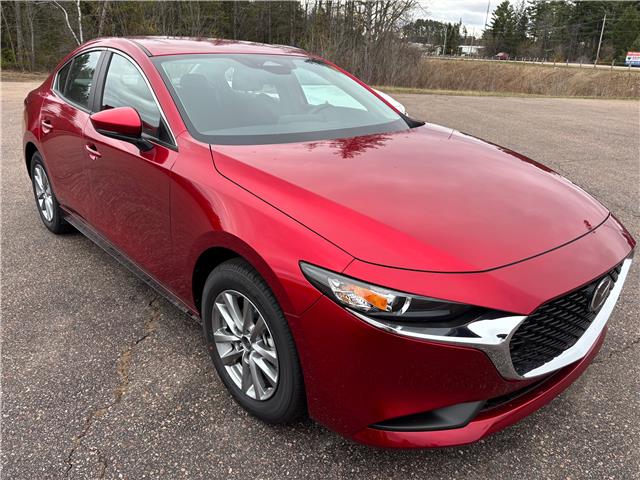 2026 Mazda Mazda3 GX (Stk: 226-33) in Pembroke - Image 2 of 6