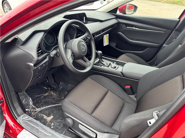 2026 Mazda Mazda3 GX (Stk: 226-33) in Pembroke - Image 6 of 6