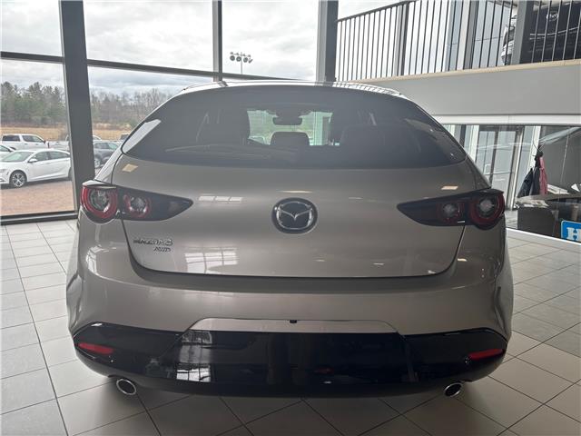 2026 Mazda Mazda3 Sport GS (Stk: 226-10) in Pembroke - Image 16 of 22 2026 Mazda Mazda3 Sport GS (Stk: 226-10) in Pembroke - Image 16 of 22