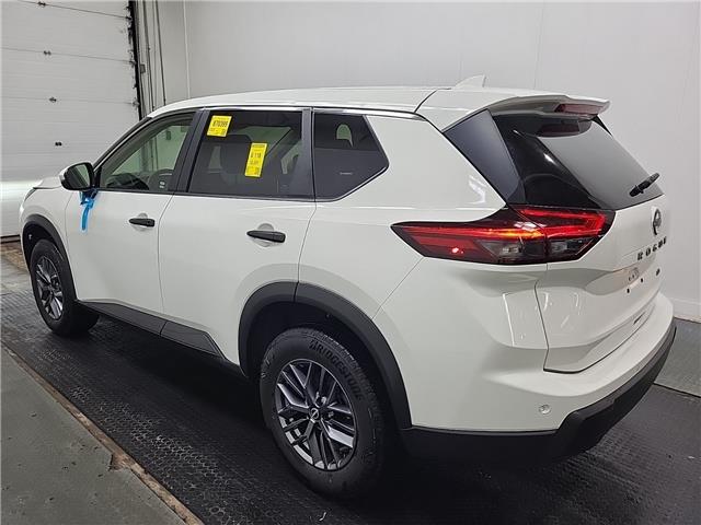2024 Nissan Rogue S (Stk: 14877) in Sudbury - Image 2 of 9