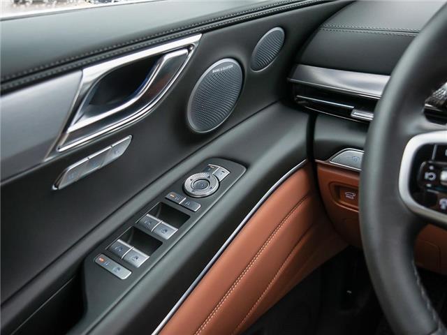 2026 Genesis GV80 2.5T Advanced w/Tech Pkg 5P (Stk: 129808) in London - Image 17 of 27