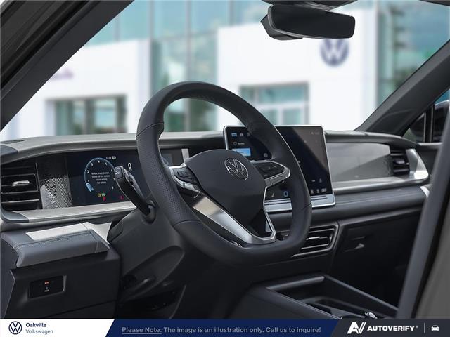 2026 Volkswagen Tiguan Comfortline R-Line Black Edition (Stk: 174255) in Oakville - Image 8 of 21