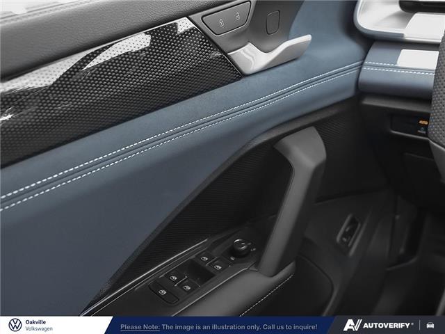 2026 Volkswagen Tiguan Comfortline R-Line Black Edition (Stk: 174255) in Oakville - Image 12 of 21