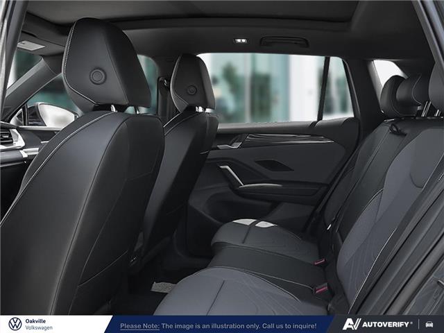 2026 Volkswagen Tiguan Comfortline R-Line Black Edition (Stk: 174255) in Oakville - Image 17 of 21