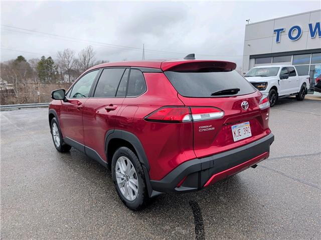 2025 Toyota Corolla Cross LE (Stk: 24357) in Miramichi - Image 3 of 12